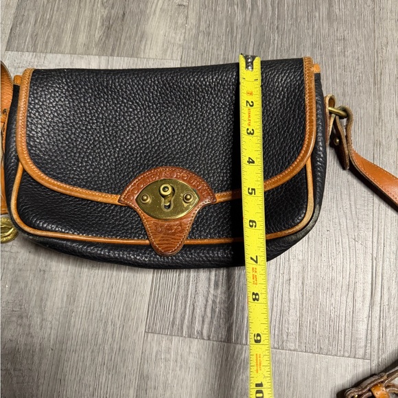Vintage Dooney & Bourke Cross bag - Picture 8 of 9